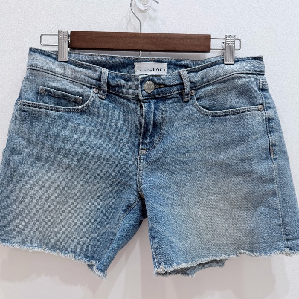 LOFT Mid Rise Frayed Light Blue Denim Jean Shorts - Size 24